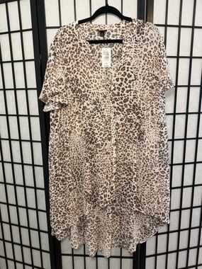 Torrid NWT Beige and Brown Leopard Print Button-Front Tunic 3X